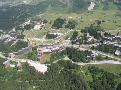 Plan de l'établissement Duplex confortable pour 5 pers avec balcon et WIFI aux Arcs 1800 - FR-1-411-923