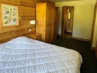 Un ou plusieurs lits dans un hébergement de l'établissement Appartement 6 pers. ski aux pieds - Animaux admis - FR-1-181-2808