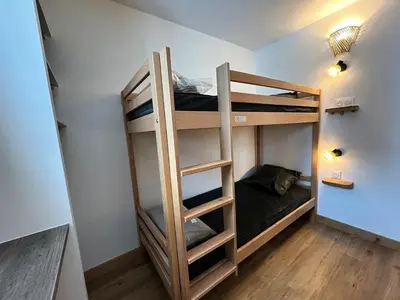 Un ou plusieurs lits dans un hébergement de l'établissement Résidence Hameau Du Borsat 1& 2 - Studio cabine rénové·Pied des Pistes·Balcon MAE-9321