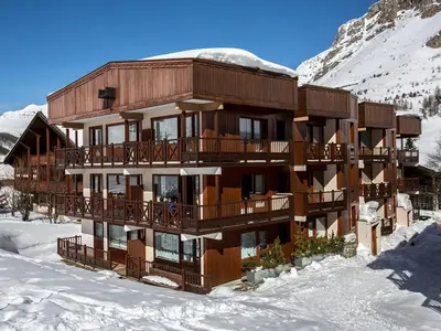 Plan de l'établissement Studio 19m², Balcon, Accès pistes - Val d'Isère - FR-1-694-360