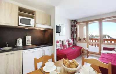 Cuisine ou kitchenette dans l'établissement Résidence La Licorne - maeva Home - Appartement 2 pièces 4 personnes - Confort MAE-9961