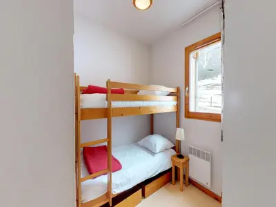 Un ou plusieurs lits dans un hébergement de l'établissement Apartment in Val Cenis near Ski area