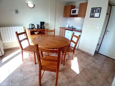 Cuisine ou kitchenette dans l'établissement Apartment for 4 people in Val Cenis