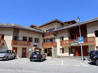 Plan de l'établissement Appartement calme avec terrasse, proche navettes, 5-6 pers., parking - FR-1-508B-27