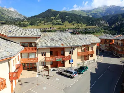 Plan de l'établissement Appartement calme avec terrasse, proche navettes, 5-6 pers., parking - FR-1-508B-27