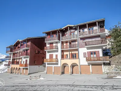 Plan de l'établissement Appartement avec balcon et WIFI, près des pistes - FR-1-840-50