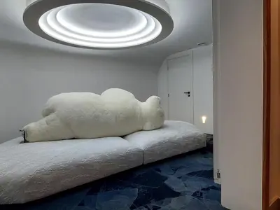 Un ou plusieurs lits dans un hébergement de l'établissement Appartement de luxe avec piscine et sauna, 8 couchages à Val-d'Isère - FR-1-694-437