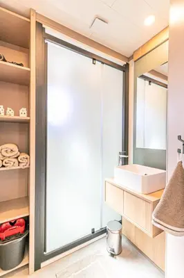 Plan de l'établissement Résidence Camping La Buidonniere - Chalet confortable et lumineux en pleine nature MAE-1063