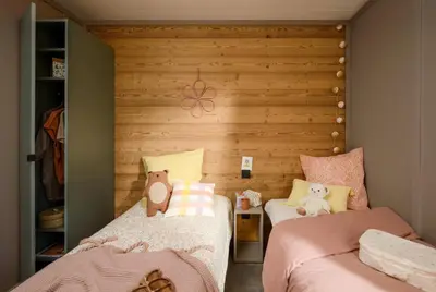 Plan de l'établissement Résidence Camping La Buidonniere - Chalet confortable et lumineux en pleine nature MAE-1073