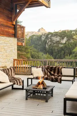 Vue générale sur la montagne ou vue sur la montagne depuis la maison de vacances