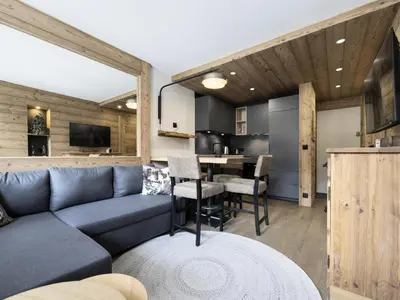 Cuisine ou kitchenette dans l'établissement Résidence Val D'isere Village - Appartement entièrement rénové, au pied des pistes MAE-7473