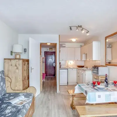 Studio Les Tommeuses - Val Claret-26 by Interhome