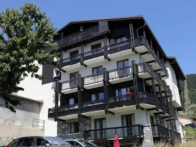 Plan de l'établissement Appartement 3 étoiles pour 6 à Aussois avec terrasse et WiFi - FR-1-508B-60