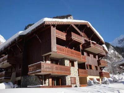 Plan de l'établissement Charmant appartement 3 pièces avec balcon, 6 pers, parking - FR-1-464-15