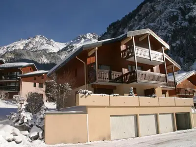 Vue générale sur la montagne ou vue sur la montagne depuis l'appartement