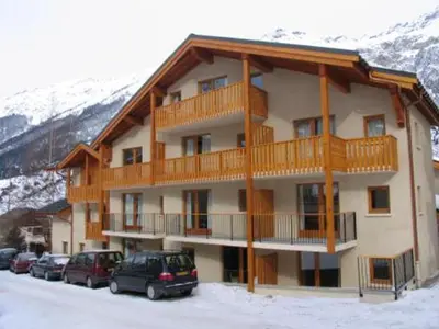 Vue générale sur la montagne ou vue sur la montagne depuis l'appartement