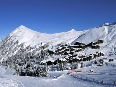 L'établissement Résidence Pegase - Studio fonctionnel · Pied des pistes · Vue pistes · Balcon MAE-3720 en hiver