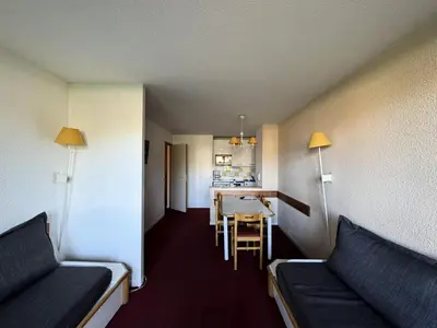 Coin salon dans l'établissement Résidence Themis - Appartement fonctionnel · Skis aux pieds · Vue pistes · Rez-de-chaussée MAE-3761