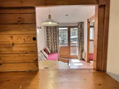 Plan de l'établissement Résidence Rond-point Des Pistes Iii - Appartement 2 pièces pour 4 personnes situé à Val d’Isère, skis aux pieds et à 500m du centre du village, navettes gratuites au MAE-1798