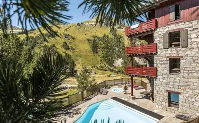 Piscine de l'établissement Arc 1950 - Auberge Jérôme - 4 à 6p - 1 chambre et 1 coin montagne séparé ou située à proximité