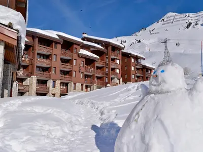 L'établissement Appartement skis aux pieds, 6 pers, balcon - FR-1-181-2045 en hiver