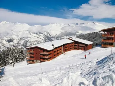 L'établissement Appartement 3 pièces avec balcon, skis aux pieds - FR-1-346-348 en hiver