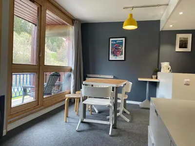 Plan de l'établissement Studio cabine rénové calme avec balcon et wifi, parking inclus - FR-1-346-345