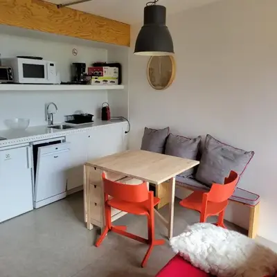 Studio rénové 5 pers