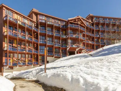 L'établissement Duplex confortable proche des pistes avec balcon - FR-1-346-401 en hiver