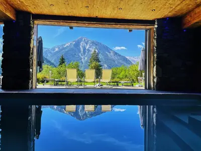 Vue générale sur la montagne ou vue sur la montagne depuis l'appartement