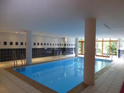 Piscine de l'établissement Appartement pratique proche commerces et téléphérique, 2 pièces, 4 pers. - FR-1-464-213 ou située à proximité