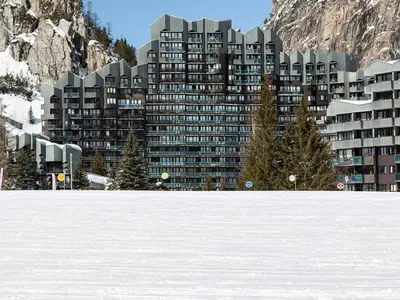 L'établissement Agréable 2P skis aux pieds avec parking couvert - FR-1-694-220 en hiver