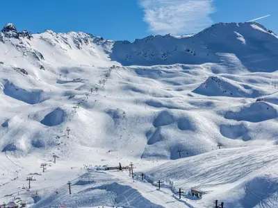 L'établissement Appartement élégant à Val-d'Isère avec balcon, parking, wifi - FR-1-694-270 en hiver