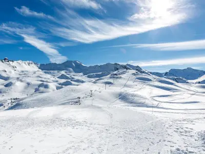 L'établissement Charmant studio à Val-d'Isère avec balcon Sud/Ouest, proche commodités, navette gratuite - FR-1-694-289 en hiver