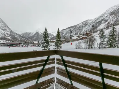 L'établissement Appartement spacieux avec WiFi au pied des pistes - La Daille - FR-1-694-54 en hiver