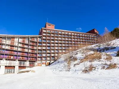 L'établissement Appartement rénové 3 pièces, 6/7 pers, balcon proche centre - FR-1-346-535 en hiver