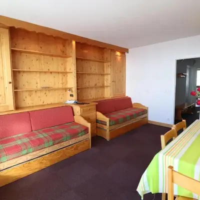 Appartement lumineux au pied des pistes avec balcon et WIFI - FR-1-502-394
